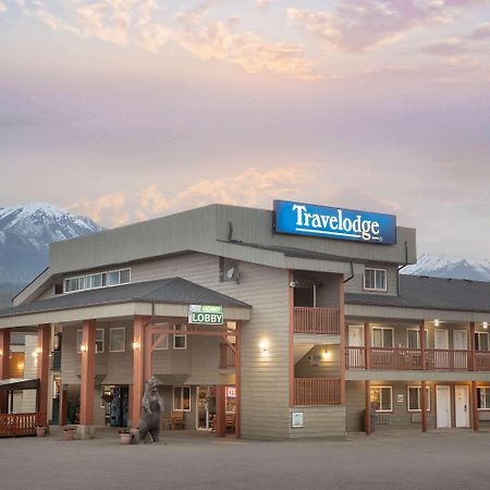 Travelodge by Wyndham Golden Sportsman Lodge Eksteriør billede